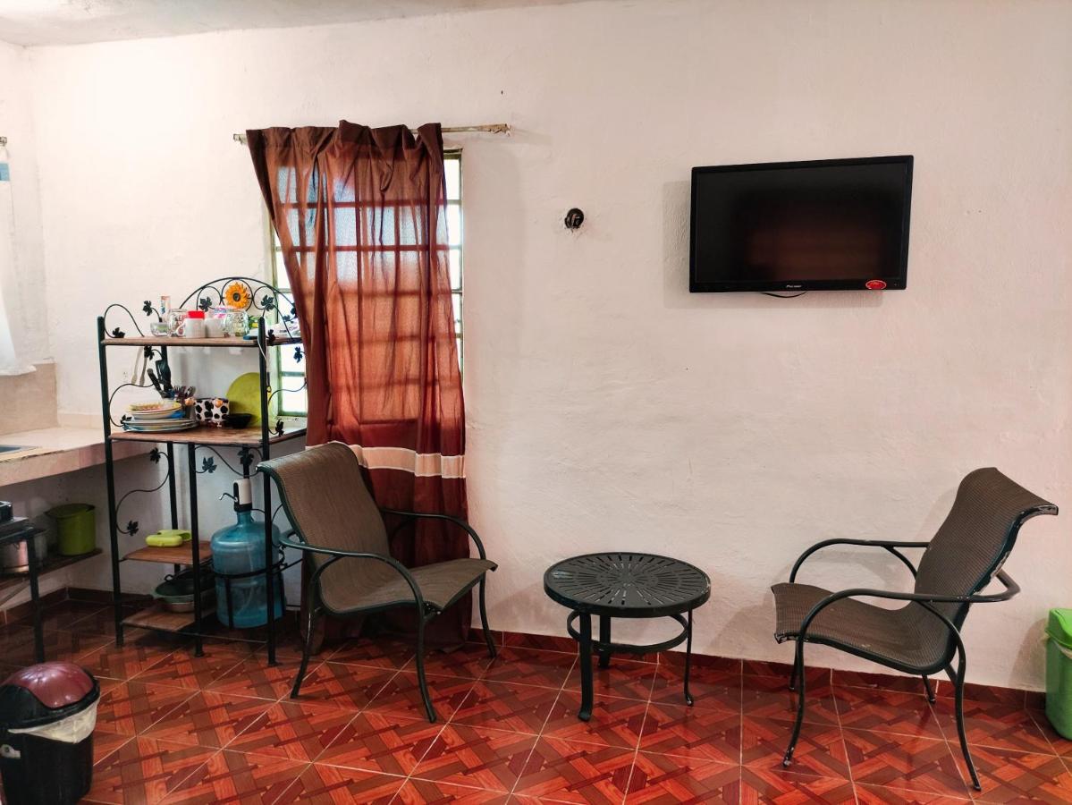 CASA LILI LUXURY VALLADOLID Fast Wifi, Hot Water, Kitchen&TV Exterior foto